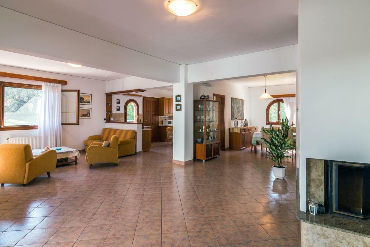 Villa Pylona Lindos  Luaran gambar
